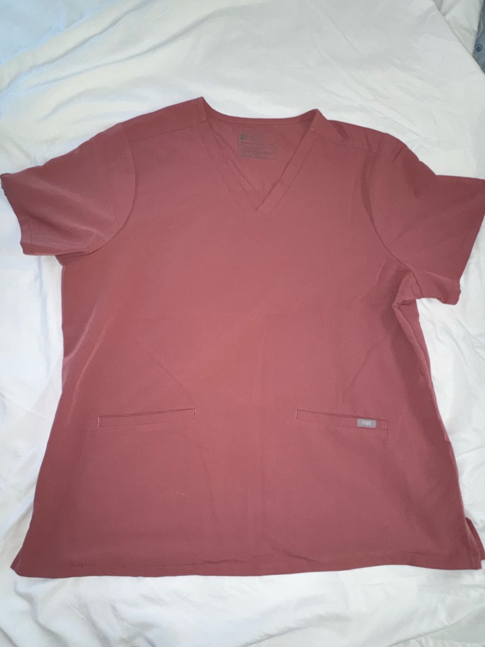 Figs.  Casma Scrub Top in Mauve